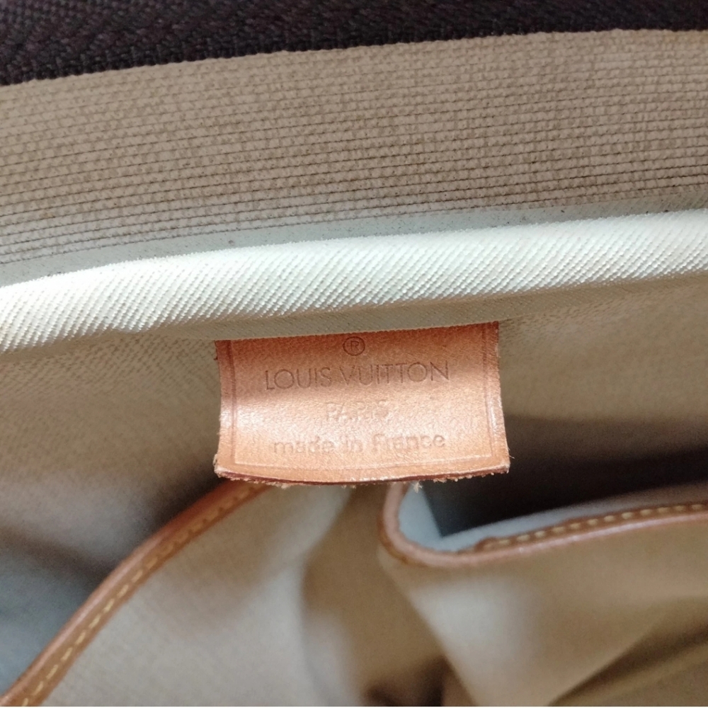 Louis Vuitton Brown Monogram Handbag - Picture 7 of 13